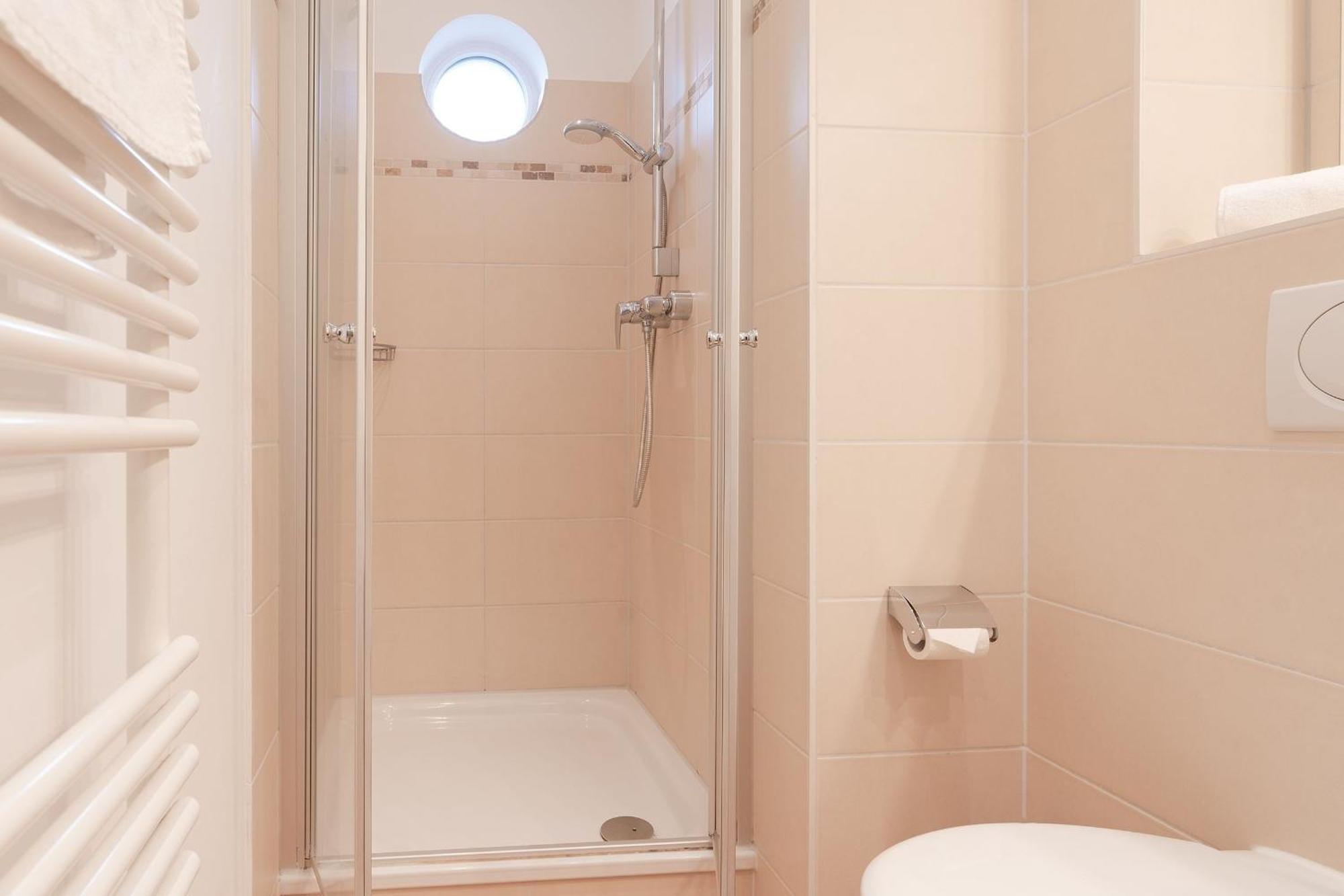 Yachthafen 6 Steuerbord Apartment Gromitz Bagian luar foto